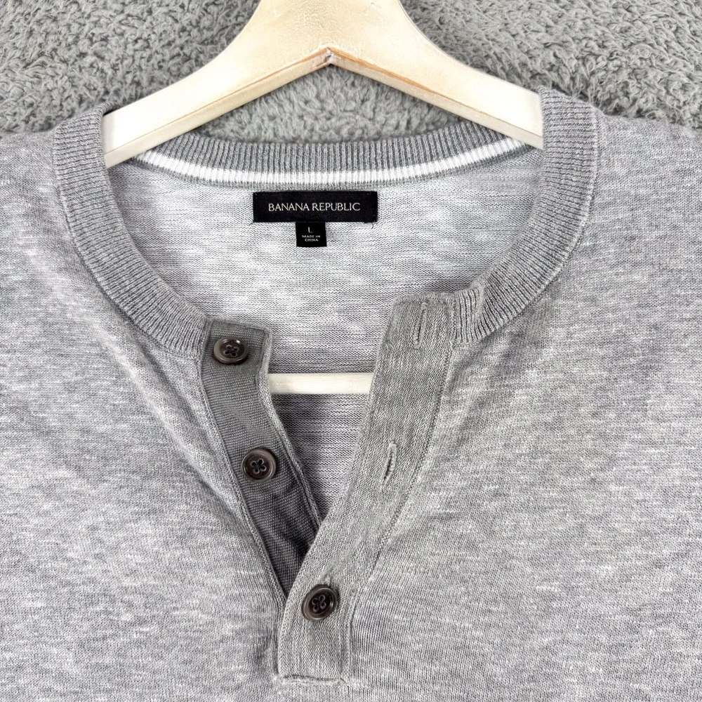 Banana Republic Shirt Mens‎ Large Gray Henley Outdoor Office Casual Camp Hike